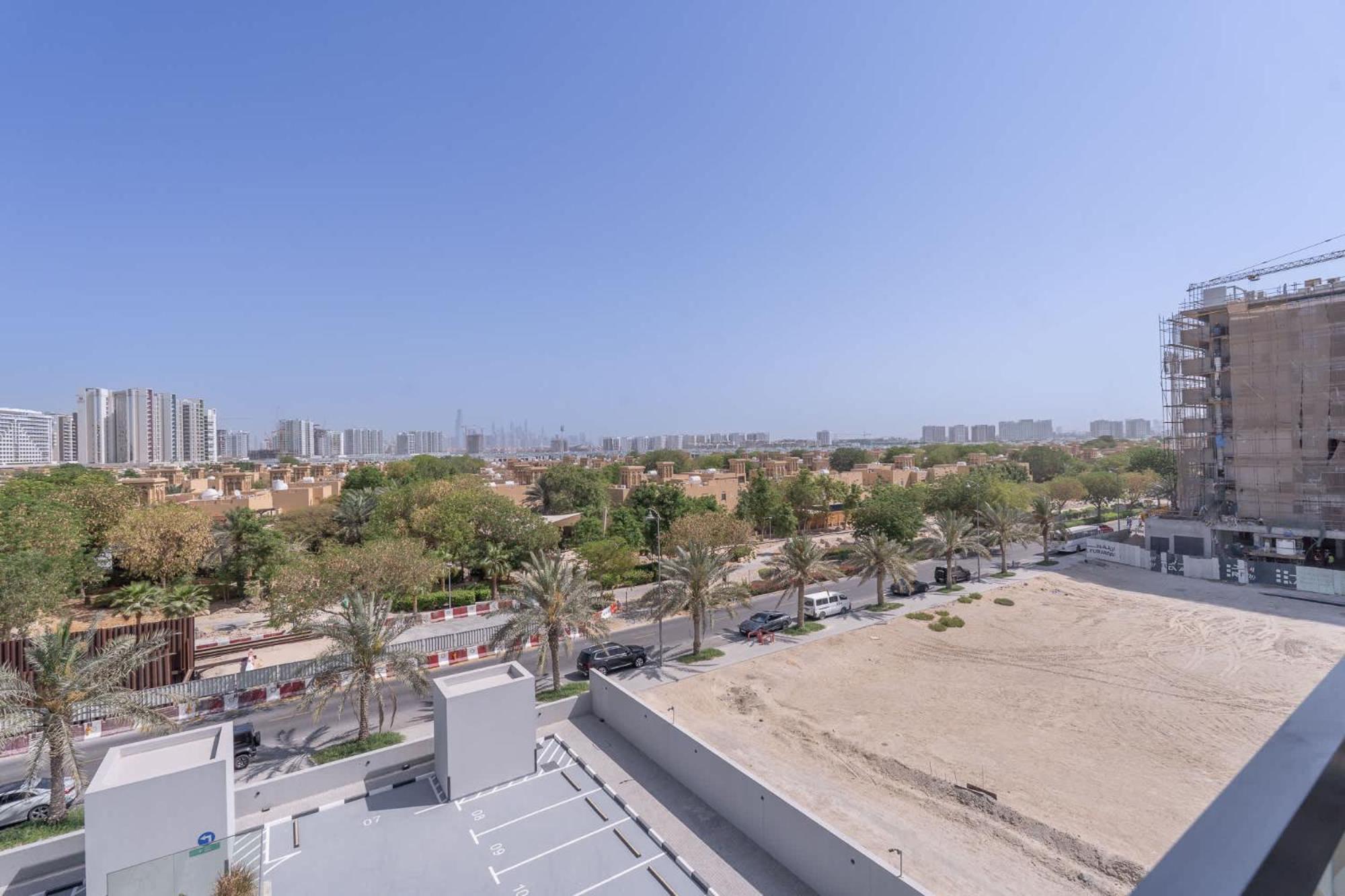 Apartment Stylish 2br With Amazing Pool View In Taya *